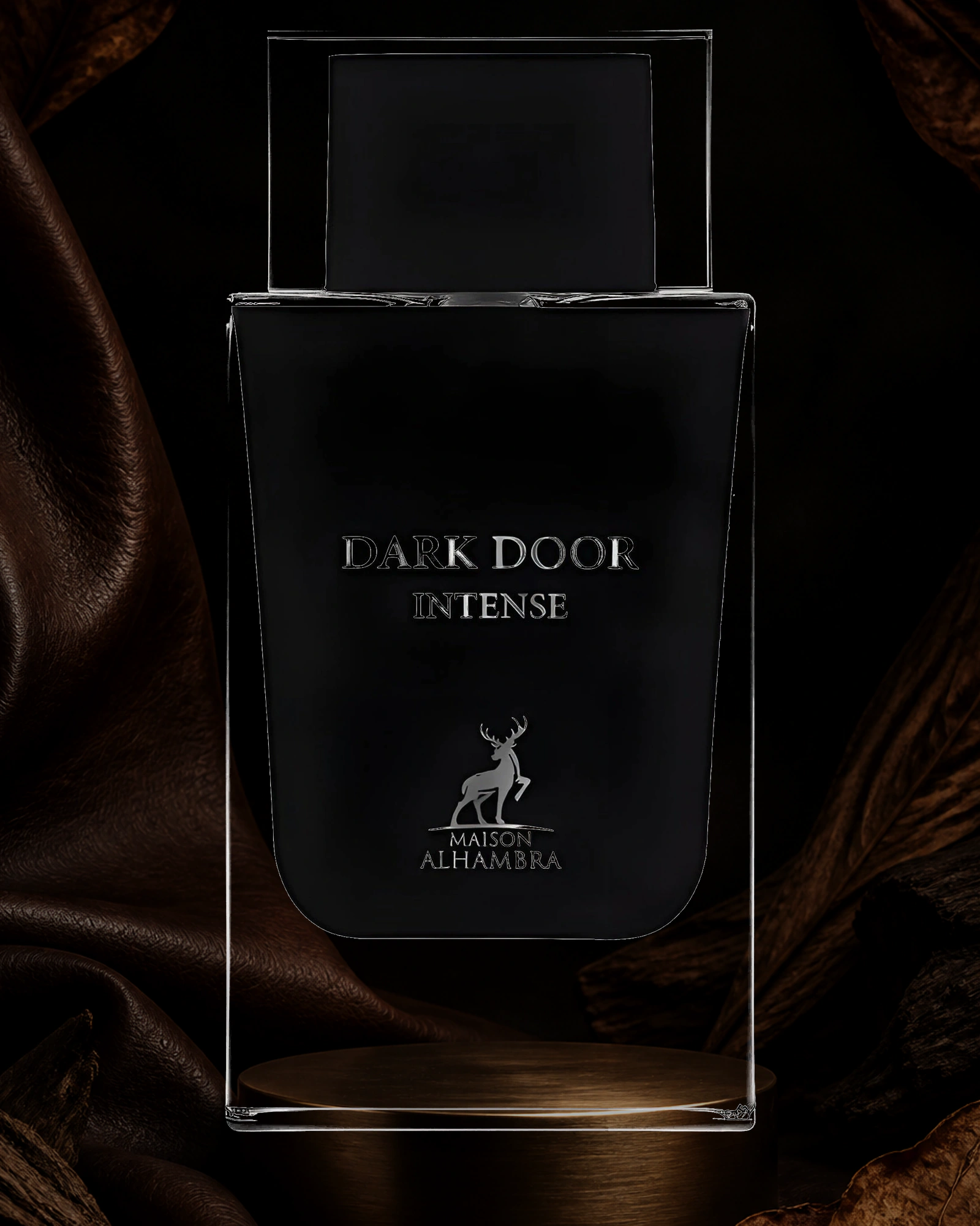 Maison Dark Door